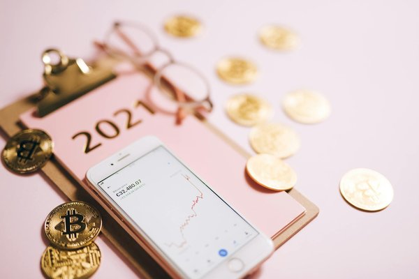 Maximisez votre investissement immobilier : Conseils pour une maison avec un vaste jardin en banlieue !